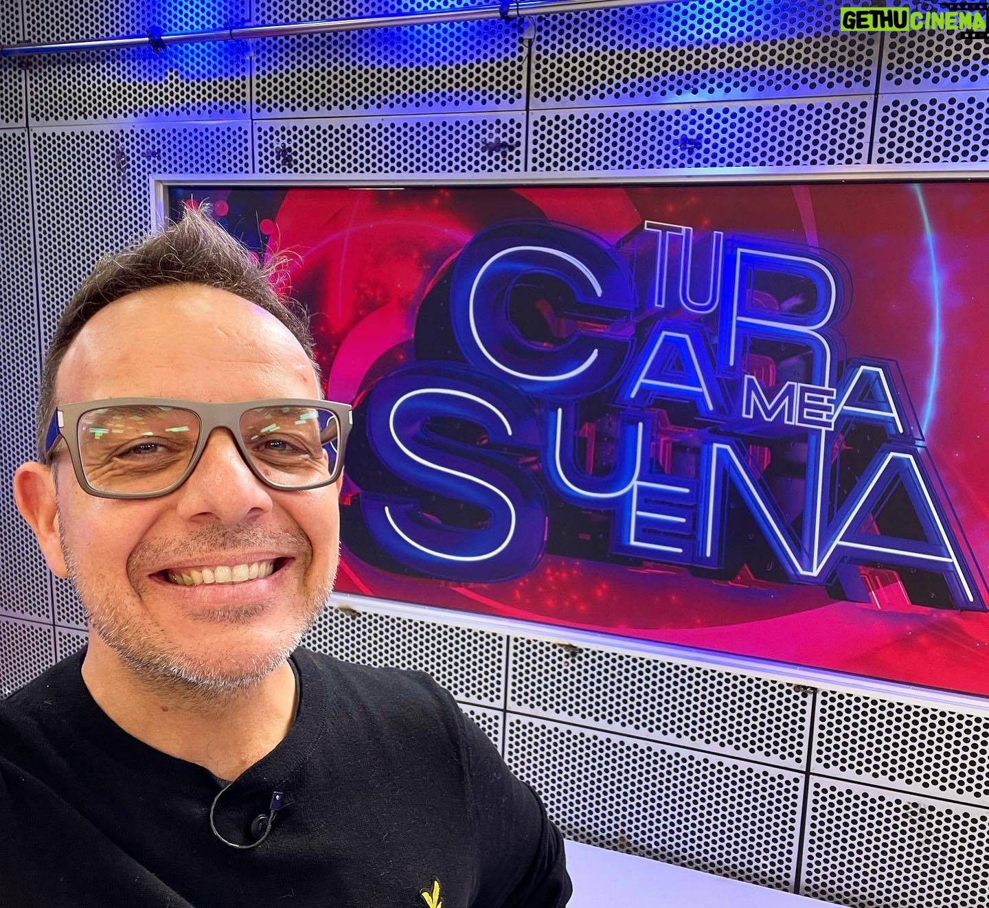 Àngel Llàcer - 2.1K Likes - ¡Hoy tenemos programa de grandes éxitos de @tucaramesuena !
¿Cuál es el momento más épico que recordáis de TCMS?
#tucaramesuena #tcms #grandesexitos