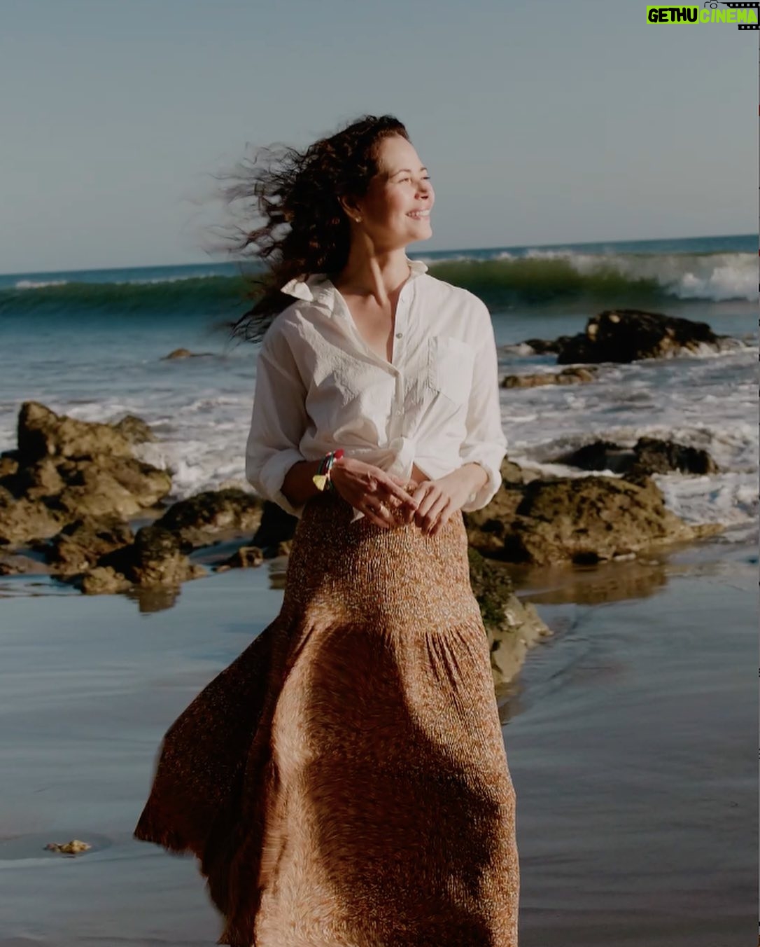 Angela Alvarado - 719 Likes - LIVE HAPPY! Girls and women making the world a better place! give-love-laugh @naturallife #inspire #strength #happy #womensupportingwomen #beauty 🎥@naturallifepatti @naturalmodelsla