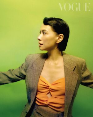 Angelica Lee Instagram - #VogueCeleb 李心潔，當青春化為歷練：「我想站上舞台的慾望還是在燃燒」

專訪內容全文 @voguetaiwan
