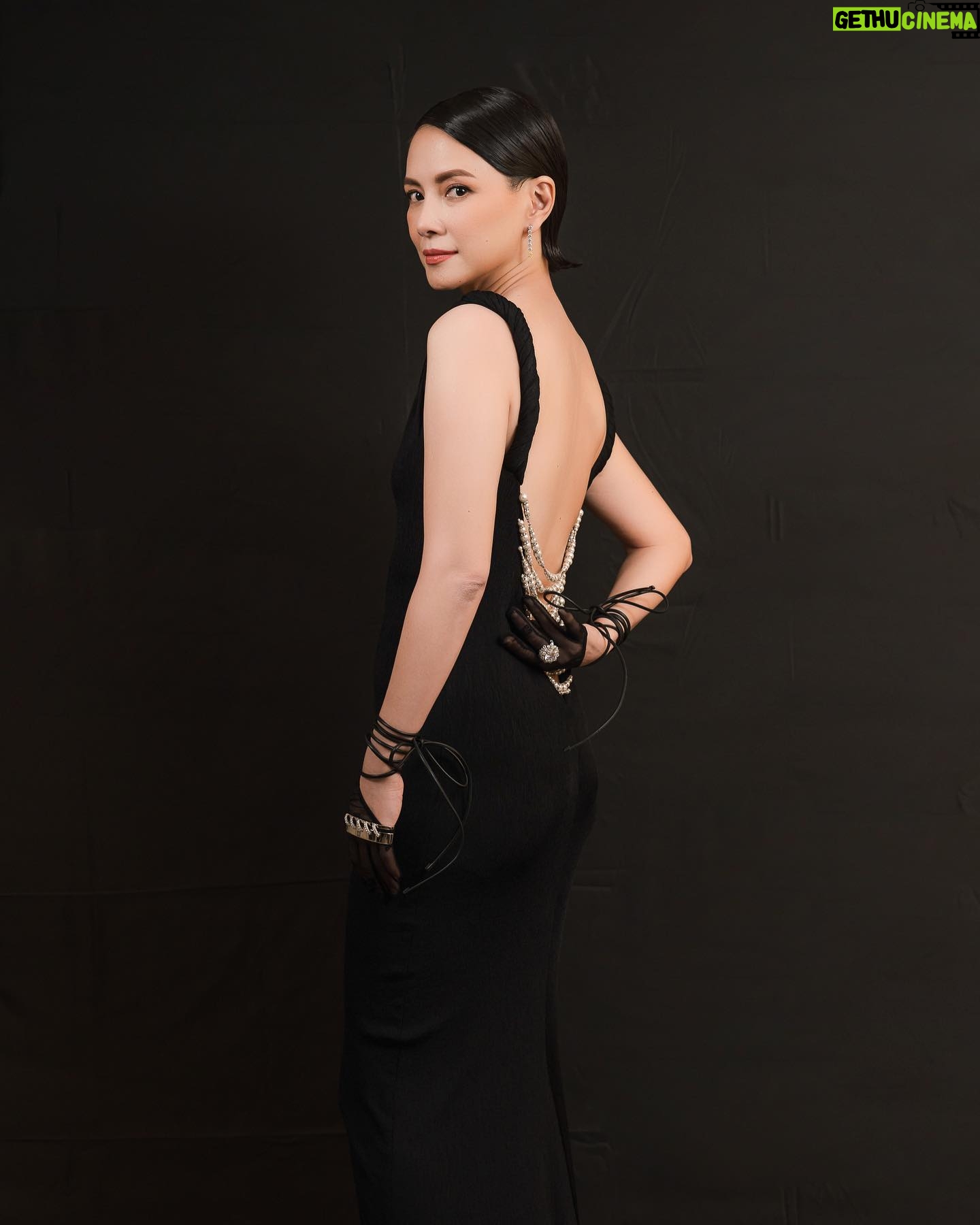 Angelica Lee - 1.5K Likes - 金馬60歲啦!
Stylist: @johnnykhookhoo
Dress: @givenchy
Jewerelly: @tiffanyandco
Makeup: @jjshuchen
Hair: @edwardchong77
#givenchy
#TiffanyHighJewelry
#tiffanyandco