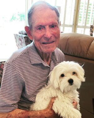 Angie Everhart Instagram - #Happy 93rd #birthday Dad! You are the pillar of our family. Our Everhart! You know how much I love you!! Yours always DD. (He nicknamed me that for darling daughter)  I’ve had a few over the years lol  Thanks for everything Dad- you’re a rockstar!! 😘❤️💋