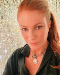 Actress Angie Everhart HD Instagram Photos and Wallpapers May 2024