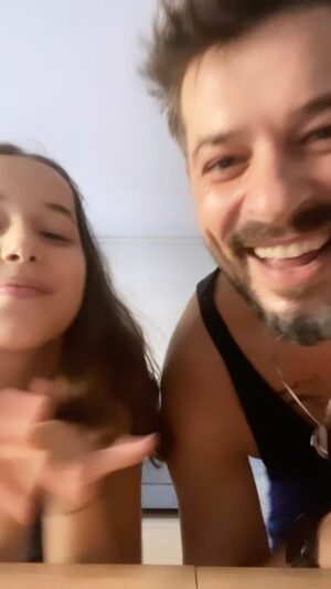 Anıl İlter Instagram - Happy sundays 🕺💃 #nil