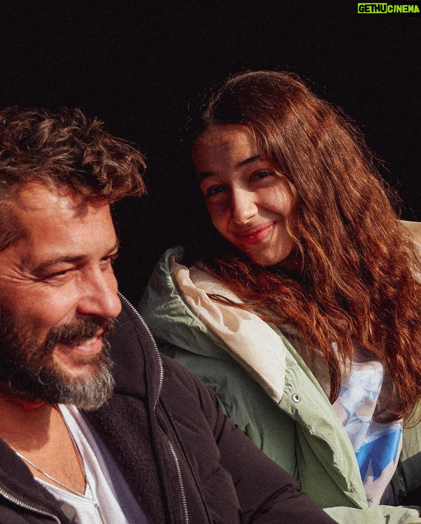 Anıl İlter - 44.2K Likes - İçimizde hep bi atlı karınca dönüp duruyo 😍 @vialandthemepark photo by: @berrak_baspinar