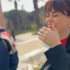 Anıl İlter Instagram - Arkadaşlar fena şeyler oluyor. İçinde benim olmadığım kamera arkalarını özlemişsinizdir belki. Allah’ım inşallah kimse kızmaz çok gizli çekim☺️