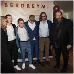 Anita Briem Instagram - Beautiful opening night of a beautiful beautiful film ♥️ 
#beautifulbeings #berdreymi 📸 MummuLú & Nicolas Simon