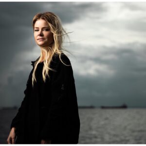 Anita Briem Instagram - thessaloniki dreams… ♥️🎬

portraits from the wonderful @filmfestivalgr representing our film Beautiful Beings 🤍