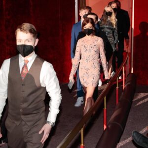 Anita Briem Instagram - Premiere of BEAUTIFUL BEINGS ✨ at the @berlinale film festival. It’s been a magical journey to get to be a part of with some extraordinary, and beautiful human beings. As a lover of films I highly recommend seeing this one, as it now starts to open all over. Just a stunning and deeply moving work of art by @gudarnar, shot by the amazing @supersturla.
Congrats all you involved! It’s been a true honor
♥️♥️♥️
Photos: Natalia Łączyńska 
@berlinale.panorama #beautifulbeings #berdreymi @new.europe.film.sales