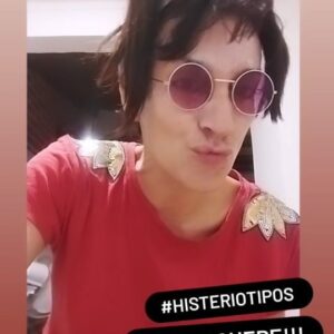 Anita Martínez Instagram - Ahora sí
Hoy 20:30hs en @paseolaplazaok nos vemos 
#Histeriotipos de la gran @yoclaudiamorales