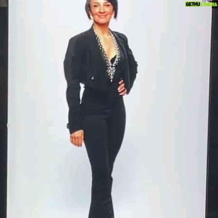 Anita Martínez - 453 Likes - SHOOTING para el @elbailandooficial
Vestida por @roshmoda