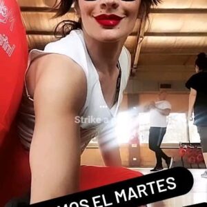 Anita Martínez Instagram - Señores se baila el martes 🧚‍♂️🧚🧜‍♂️🧜‍♀️
@vero_pecollo 
@bichogomez64 
@elbailandooficial 
@marcelotinelli 
#vuelveelbailando 
#vuelvemarcelo 
@americatv