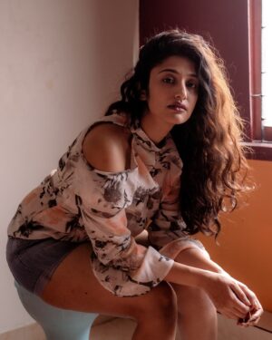 Anjana Jayaprakash Instagram - 1,2 or 3?

Throwback again.

Shoot with @lightsnshadows_by_siva