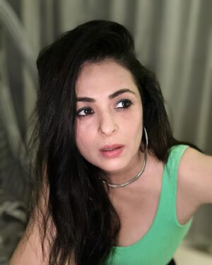 Anjana Sukhani Instagram - 💚