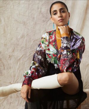Anjli Mohindra Instagram - This feels somewhat insignificant at this moment in time, but I really appreciate being in the company of such incredible women. @youmagazine Rising Stars- link in story.
@rk_pr_ 
@olgatimofejeva 
@davidreissphotography 
@charlotteyeomansmakeup 
@shukeelhair