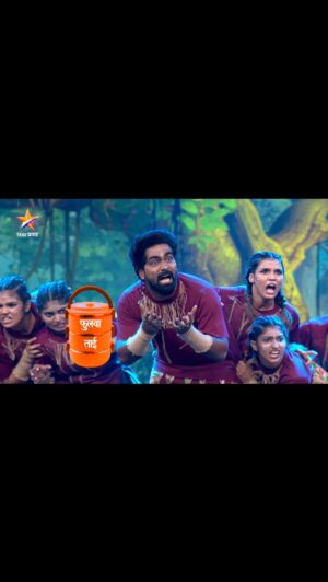 Ankush Chaudhari Instagram - वैभवच्या दमदार टीमचा अतरंगी अवतार... 
‘मी होणार सुपरस्टार-जोडी नंबर 1’ ह्या आठवड्यात 
शनि-रवि रा. 9:00 वा. Star प्रवाहवर...
#MiHonarSuperstar #JodiNumber1 #StarPravah