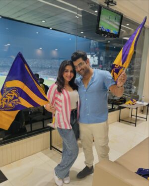 Ankush Hazra Instagram - Amazing experience first time for me in #edengardens 🏏🏟️ 

#ipl #kkr #edengardens #kolkata #match 
#korbolorbojeetbo 💜🧡