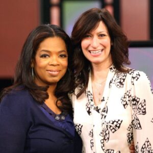 Ann Shoket Instagram - We are all lucky to be living in the time of @oprah ! Happy birthday—and many many many more to come! ✨✨✨ #oprah #birthday #sunday