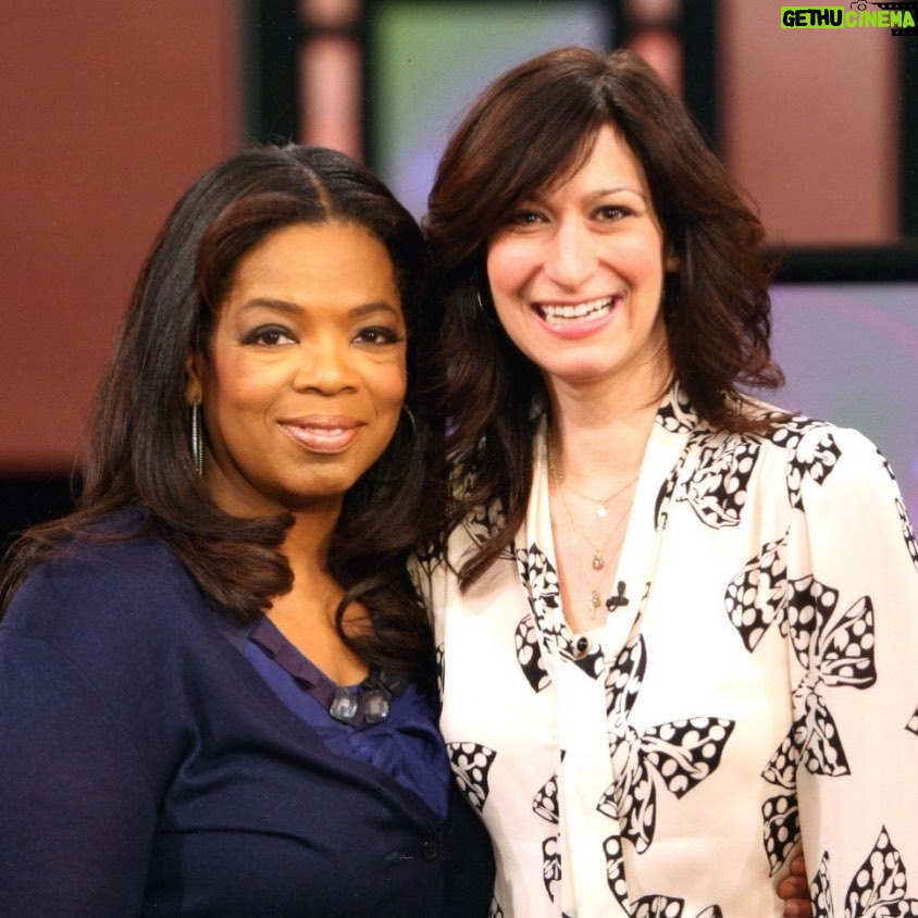 Ann Shoket - 90 Likes - We are all lucky to be living in the time of @oprah ! Happy birthday—and many many many more to come! ✨✨✨ #oprah #birthday #sunday