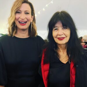 Ann Shoket Instagram - STAND AMONG GREAT WOMEN! It was an epic weekend surrounded by pioneers, legends and icons at @womenofthehall induction ceremony. I’m proud of @theli_st  for being a sponsor and supporting the stories of women to light the way for the next generation!
Pictured: Indra Nooyi, Delores Huerta, Joy Harjo.❤️💪✊