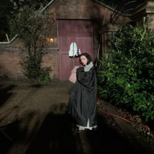 Ann Skelly Instagram - Well lads. Episode 6 airs tonight over on @hbo and it’s a special one. So a little dedication for our special one @laurafdonnelly We get a lot of answers, and we get them in the most dazzling way wrapped in the tiniest and most immaculate of beings. 🍅🧁🃏🔮👁 @nevershbo