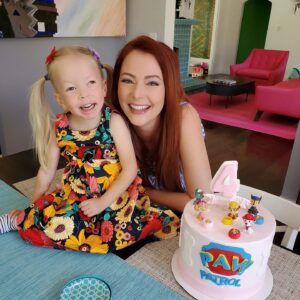 Anna Easteden Instagram - Happy Birthday to my 4 year old beauty! 

#4yearsold #birthday #syntymäpäivä #synttärit #synttärikakku #birthdaycake #4vuotta