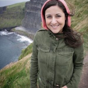 Anna Gras Instagram - #climbingmountains #nomakeup #cliffsofmoher