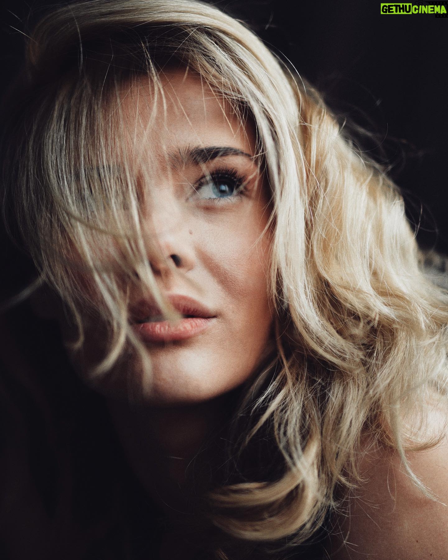 Anna Klinskaya - 689 Likes - Ты никогда не знаешь на что способен...
А если начинаешь думать об этом, то ограничиваешь свои возможности рамками в голове. 🙌🏼