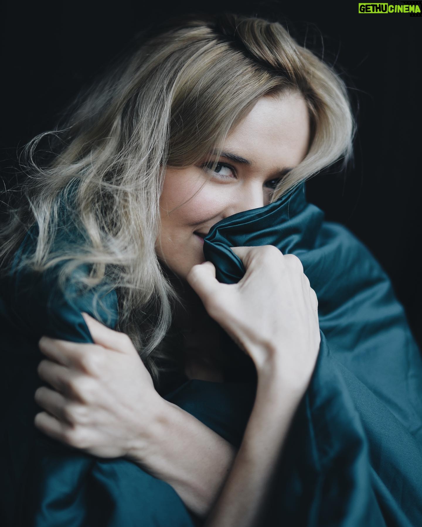 Anna Klinskaya - 646 Likes - Нормальность - это ограничение в твоей голове