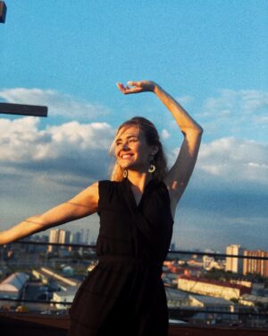 Anna Klinskaya Instagram - Благодари этот мир и вселенную чаще!☀️
Говори спасибо за то, что у тебя есть😊
Каждый миг ищи то,  за что можно сказать слова благодарности.
Забудь о негативе и плохих мыслях!
👉🏼Попробуй прожить так 7 дней и посмотри, как твоя жизнь изменится ❤️