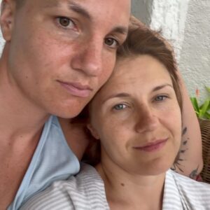 Anna-Liisa Bergström Instagram - Mauritius..Oli ja meni🙈
Ihana lämpö ja valo☀️☀️☀️ Ne oli parhaat!
Meillä myös kivat hotellit missä tuli hengattua sitten vähän enemmän🦭💩😅