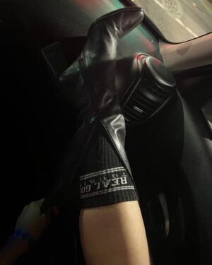 Anna Lore Instagram - Last night was a movie ✌🏼🤪 literally. Congrats to @ethannestor on his documentary premiere. He made an incredible film about the difficulty of putting your art out into world, highly recommend you watch when it’s available. Shout out @realgoodtouring for the socks.