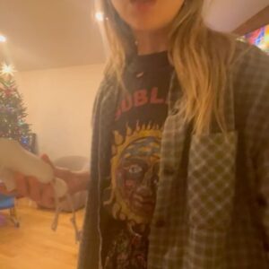 Anna Lore Instagram - I don’t think every holiday is magical, I think it’s like the rest of year: hit or miss. Because it’s just a day and we’re all just doing our best. That said, fates aligned for me this year. I had a pretty magical one. I think it’s because I started taking vitamin D. But could’ve been the people around me. Or maybe just the pure, shining, blinding gratitude I felt. Merry Christmas and happy new year to you all.