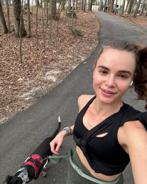 Anna Maiche Instagram - Went from not being able to run more than 2 minutes to running over an hour and now this is my entire personality