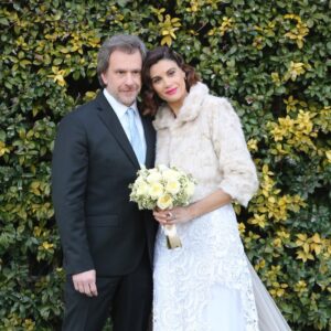 Anna-Maria Papaharalambous Instagram - Άντε και στα δικά σας !!!!!#epistrofi_ant1 @pantazoudis #wedingday @evgeniosdion @alexandros stavrou #myhubby 😘😘⭐️⭐️