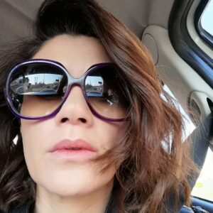 Anna-Maria Papaharalambous Instagram - Τέλος για σήμερα! #goinghomme #epistrofi_ant1 #shooting αντε να μας δει και λίγο το σπίτι μας!