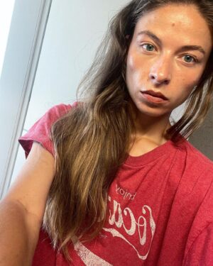 Anna Okuneva Instagram - Too much difference between me and me