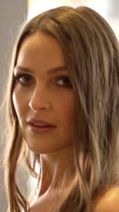 Actress Anna Passey HD Instagram Photos and Wallpapers June 2024