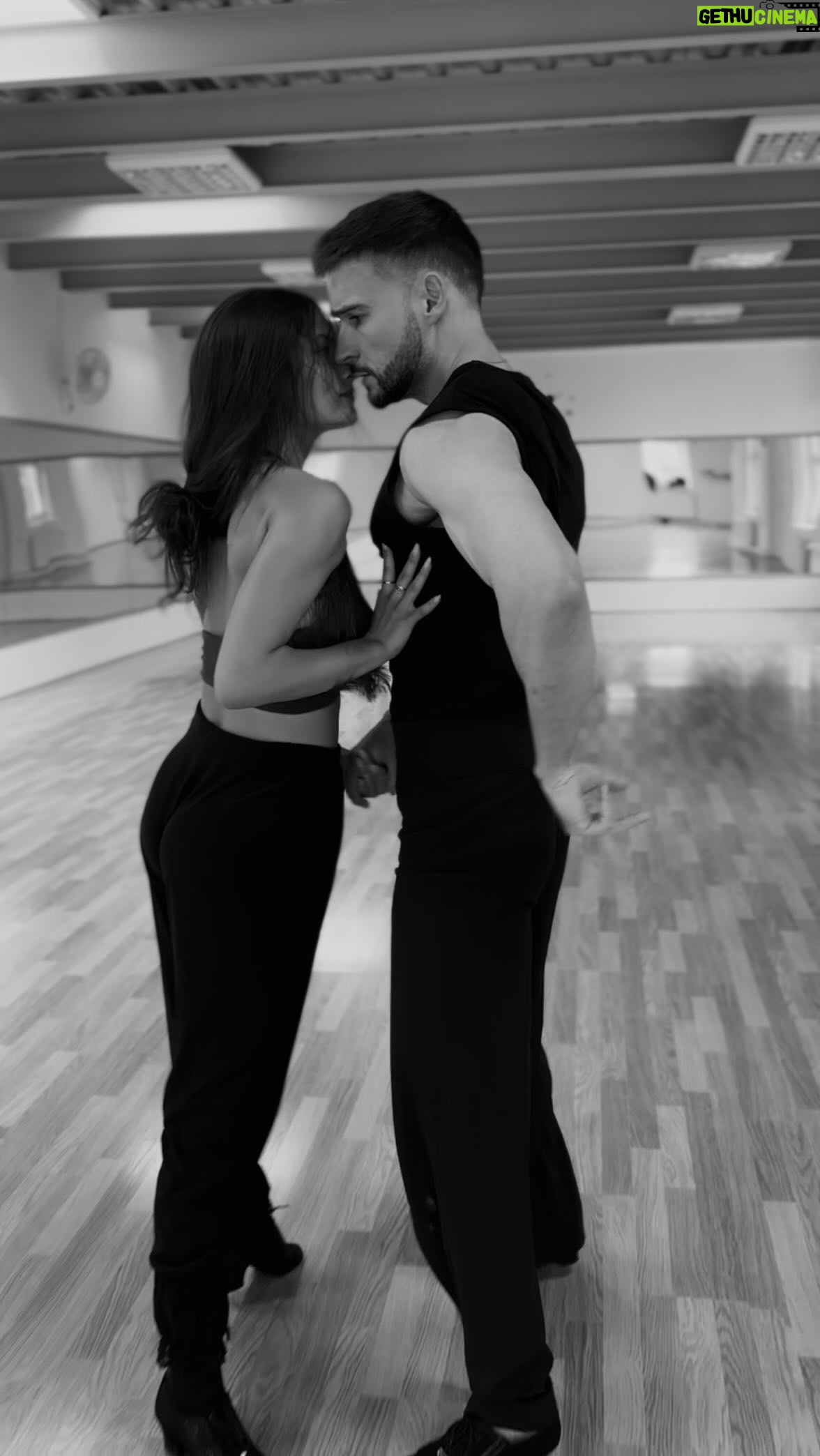 Anna Riebauerová - 2.3K Likes - …rumba process in Prague💥
#performance #dance #danceshow #rumba