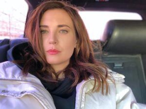 Anna Shepeleva Instagram - Поставила себе ограничение на Инстаграмм и Фб-15 минут в день(30 на двоих)-поэтому теперь совершенно не в курсе,кто как живет,кто с кем живет,что сейчас модно и что в целом происходит!зато точно знаю,что погода кааааайф 🌞