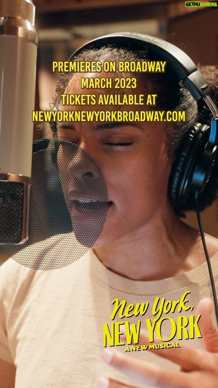 Anna Uzele - 6.5K Likes - 🌍 56 planet spins til this baby goes live. Y’all ain’t ready for @alvinhoughpiano and his orchestra!
#newyork #nynybway #worldgoesround #nyc