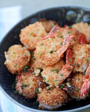 Anna Vocino Instagram - * Let me know in the comments! Whats your favorite OG Recipe?
Never forget my OG Recipes featured in the Eat Happy Cookbook! Order now to unlock a world of delicious flavors and culinary inspiration. #Cookbook #RecipeBook #EatHappy #HomeChef #FoodieFavorites http://amzn.to/2gBvgXtLink in Bio

#food #instagram #love #celiac #lowcarbrecipes #photography #glutenfree #photooftheday

Organic Spice Mixes and Marinaras at Eat Happy Kitchen
EatHappyKitchen.com 🍅🌿🥩🌮