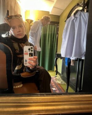 Annabelle Dexter-Jones Instagram - 𝑪𝒉𝒂𝒏𝒈𝒆 𝒊𝒔 𝒉𝒂𝒓𝒅...