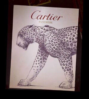 Anne Leighton Instagram - 📦🐆🖤 #panthere #cartier