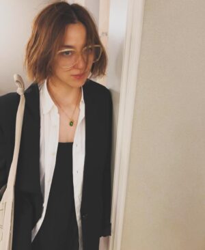 Anne Nakamura Instagram - 🤖
@tods / Jacket
@gentlemonster / 👓
@goossens_paris @georgjensen