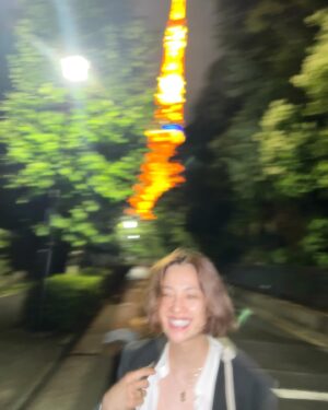 Anne Nakamura Instagram - 🌠🌃🗼🫧