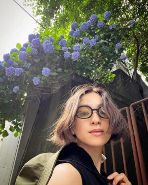 Anne Nakamura Instagram - ☔️🫧🌦️🦕