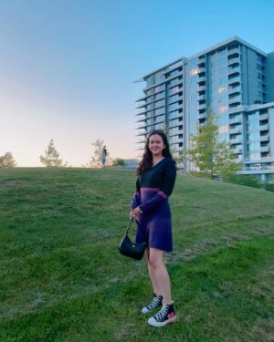 Annisa Pagih Instagram - It’s mother’s day here in Canada! Happy Mother’s day to all my wonderful Mommas out there, we got this! 🫶🏻 

…Inka is enjoying 9PM sunset in the background 😂🌞 Summer is finally heeereee!