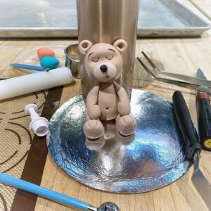 Annisa Pagih Instagram - My first handmade fondant bear, inspired by #wintermood 😴❄️
