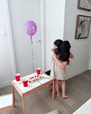 Annisa Pagih Instagram - Literally dragged me from bed for a sweet surprise 😂🥞🥹 happy Mother’s Day 💝