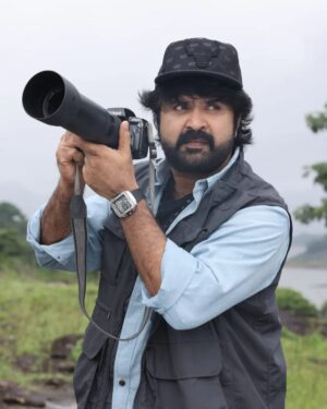 Anoop Menon Instagram - CHIRAM...as the shoot continues ..